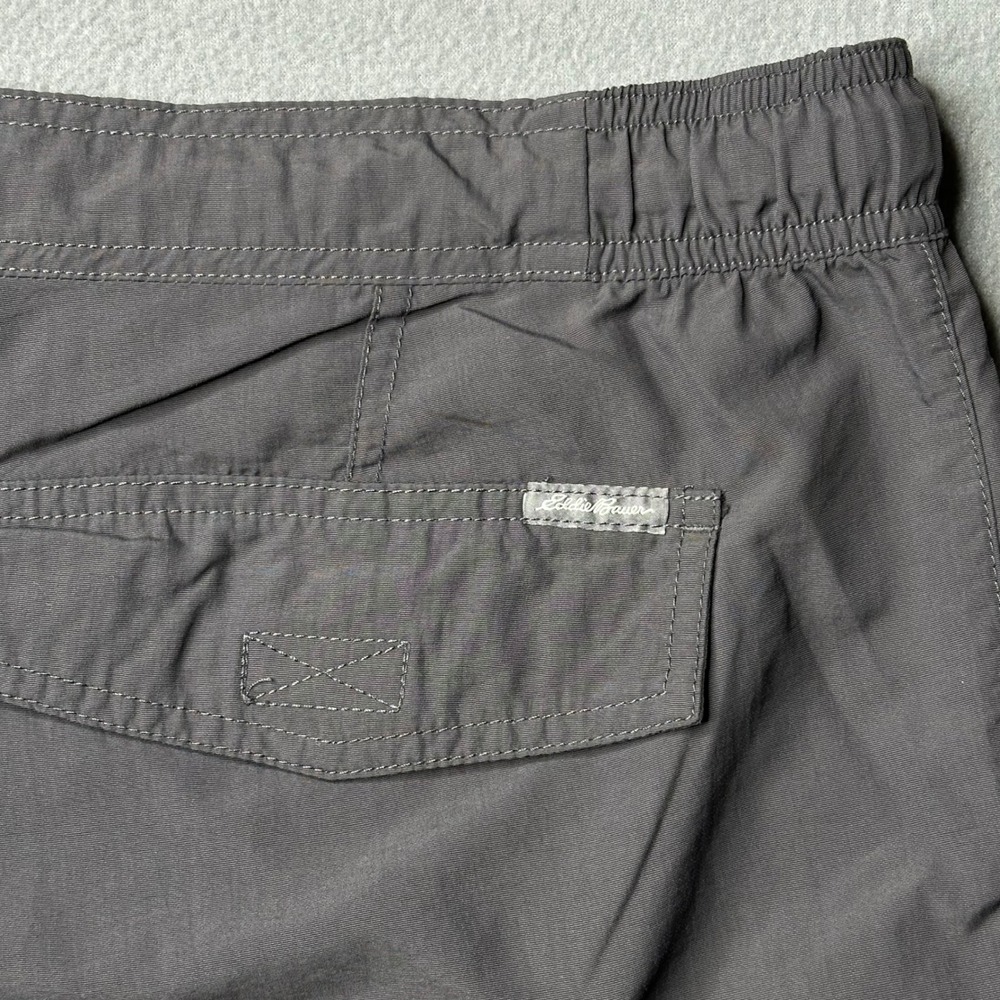 Eddie Bauer Cargo Shorts Mens 36 Gray Nylon Hiking Lightweight Integrated Belt - Picture 9 of 10